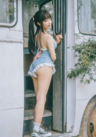 美女与极品免费观看在线观看_1080动漫在线观看